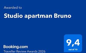 Studio Apartman Bruno